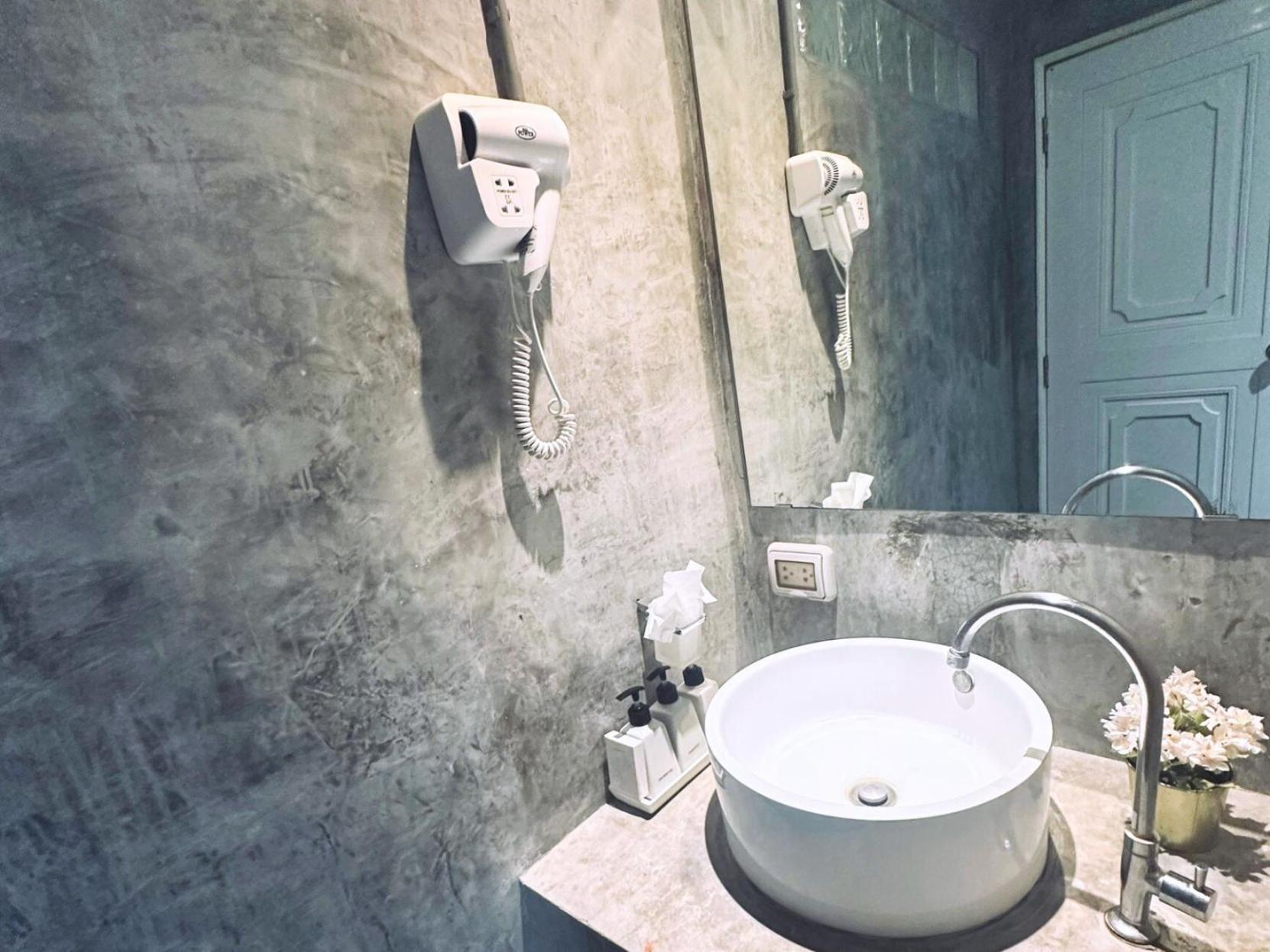 Tatata Koh Tao Hotel Ngoại thất bức ảnh